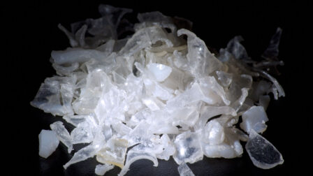 FixDye produziert recycelte, spinngefärbte Filamentgarne mit rPET-Flakes auf Anlagen von Oerlikon Barmag Huitong Engineering