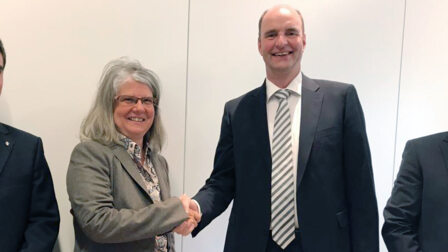 Oerlikon verkauft Bändchen- und Monofilament-Technologien an Starlinger